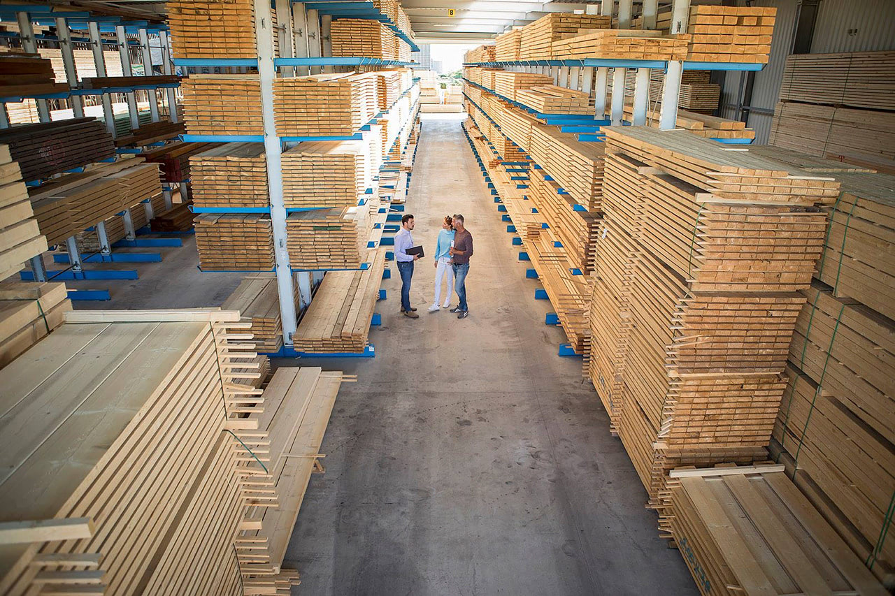 Het magazijn van Vanhove hout